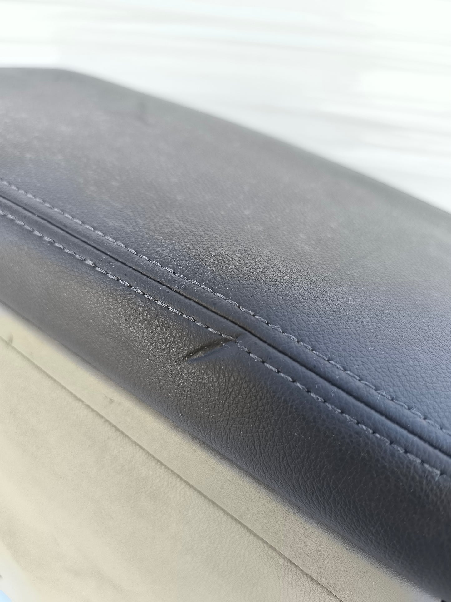 Tunnel centrale Renault Scenic anno 2012 ecoAG7791