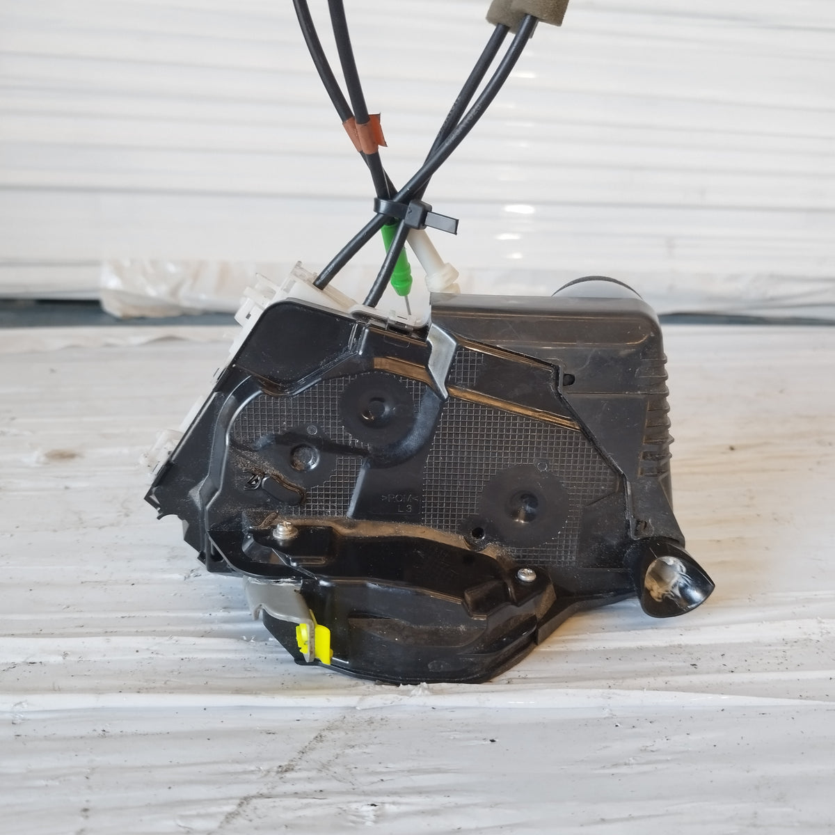 Serratura anteriore sx Toyota Aygo X (AB70) 2022-2025 ecoAC17514
