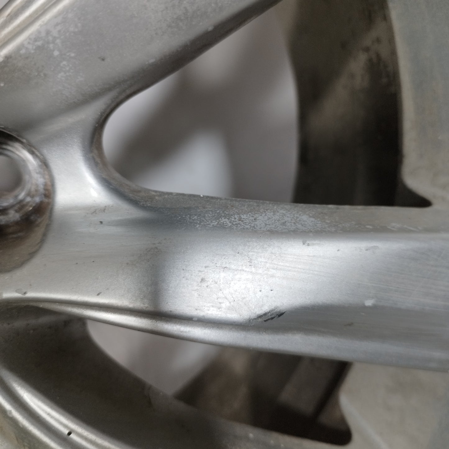 Alloy Wheels with Tires Kia Sorento 2012 ecoAC11656