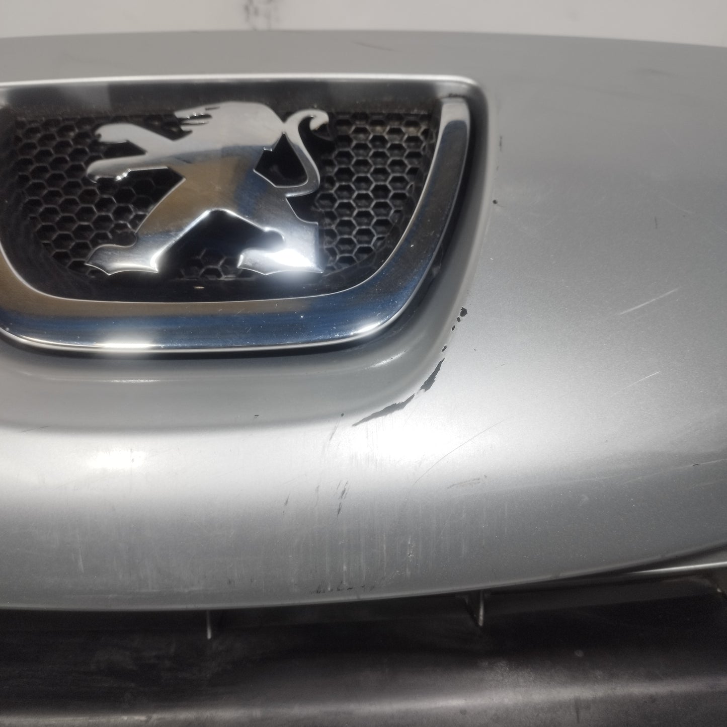 Paraurti anteriore grigio Peugeot 207 2006 ecoAC14494