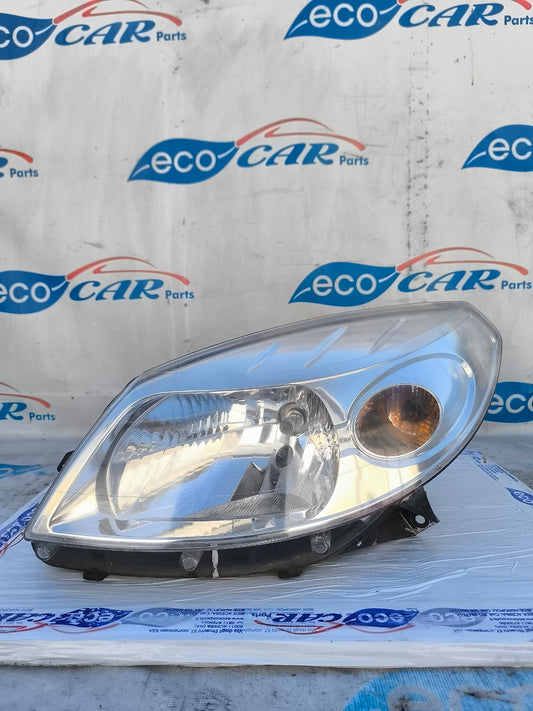 Fanale anteriore sx Dacia Sandero 2008 ecoAG5892