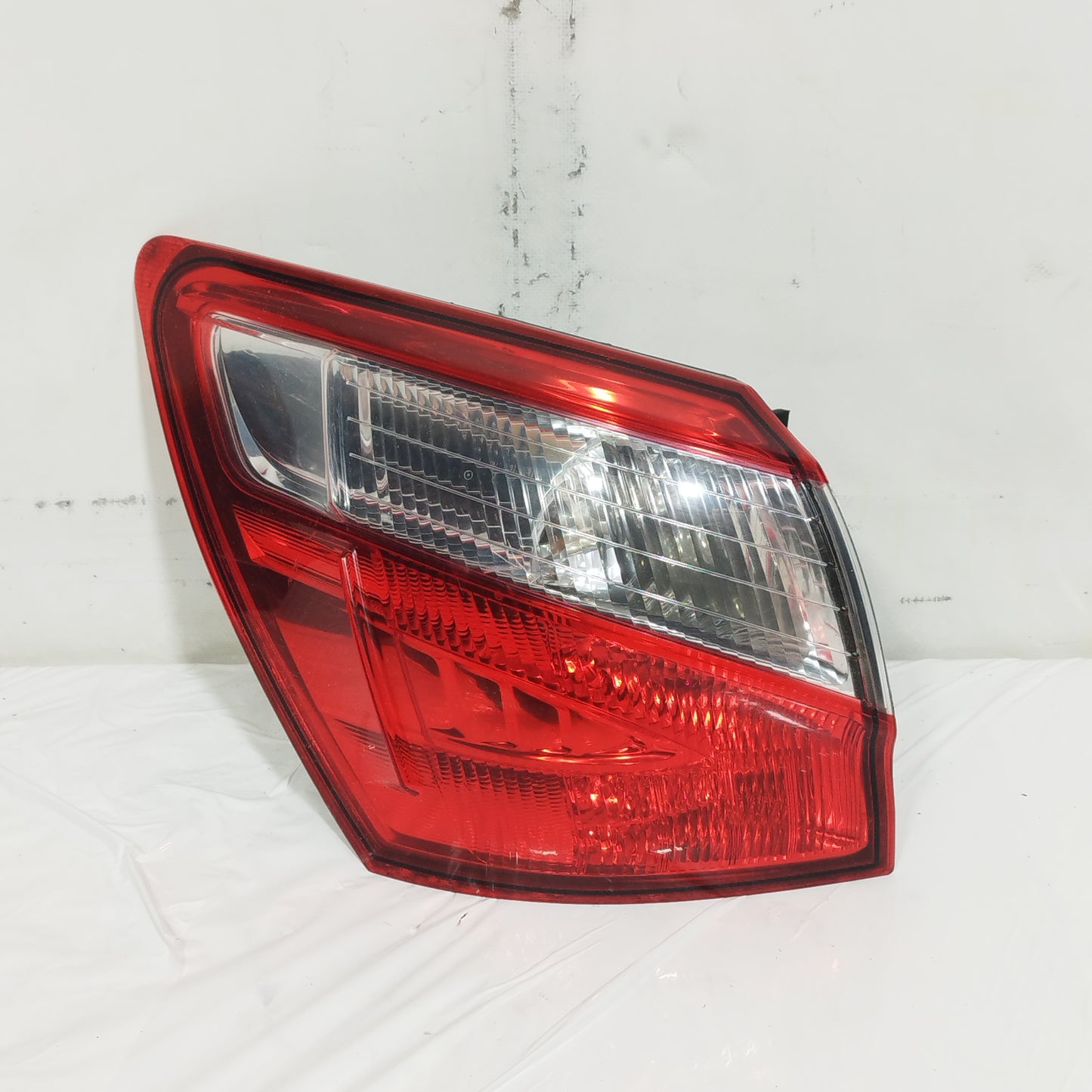 Fanale posteriore sx Nissan Qashqai 2012 ecoAC14567