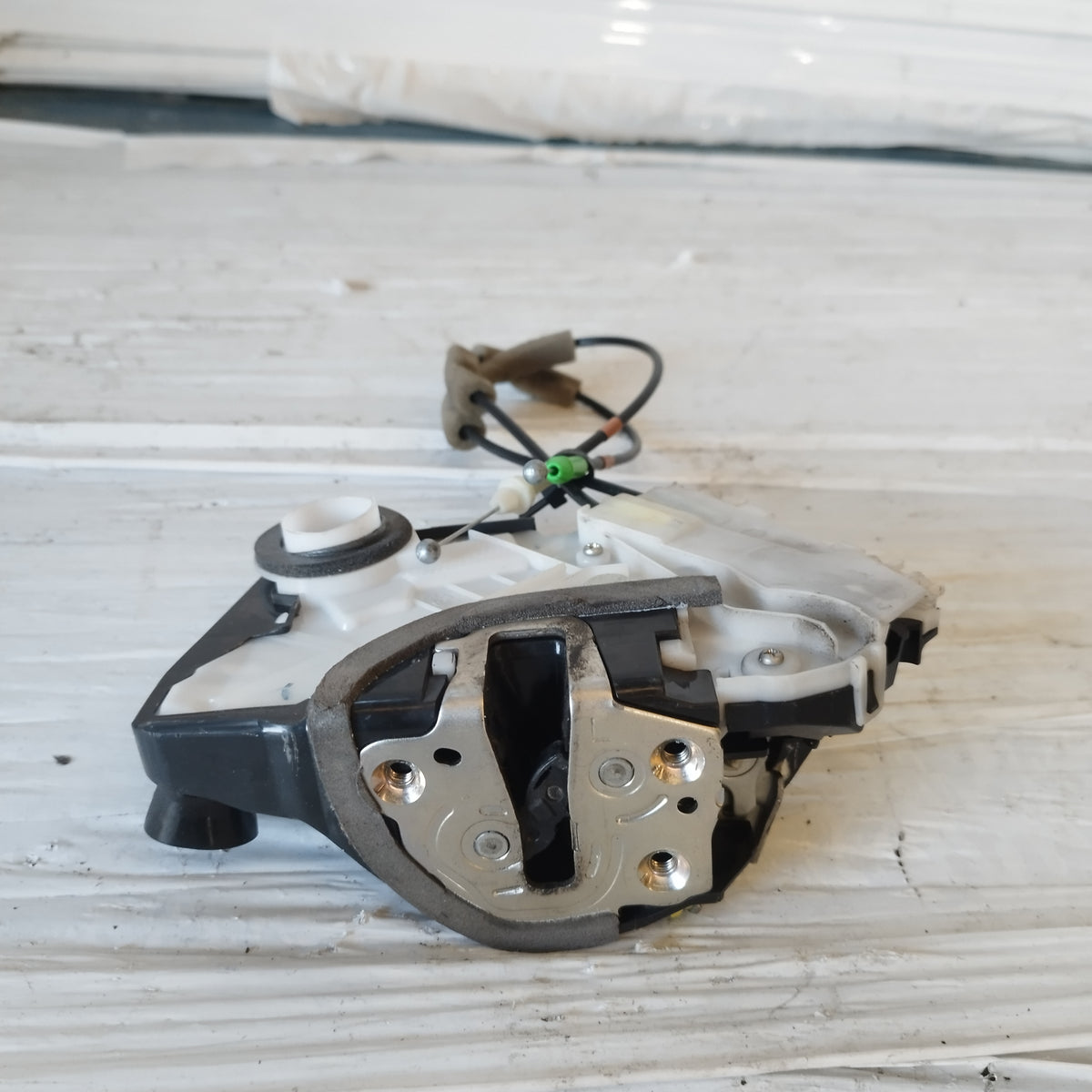 Serratura anteriore sx Toyota Aygo X (AB70) 2022-2025 ecoAC17514