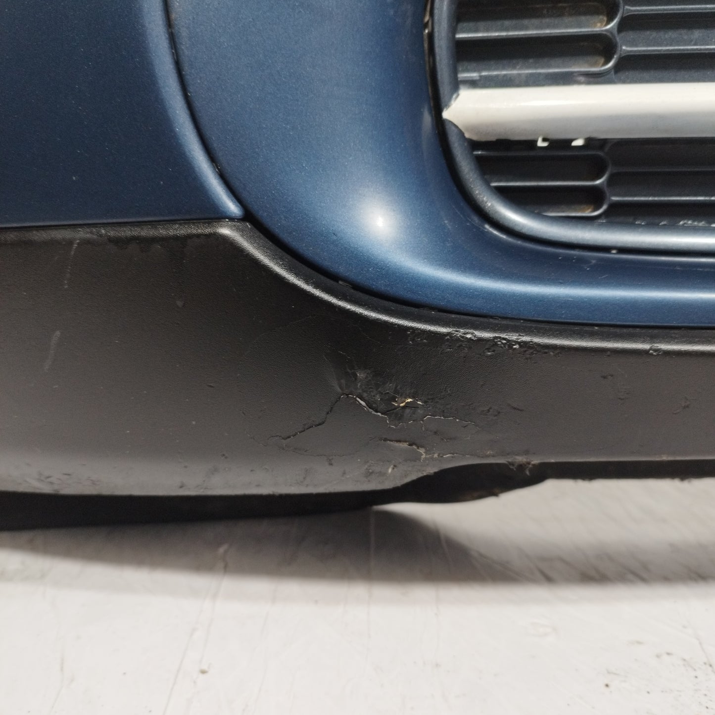 Dark Blue Front Bumper Mini Cooper R56 2008 ecoAC11694