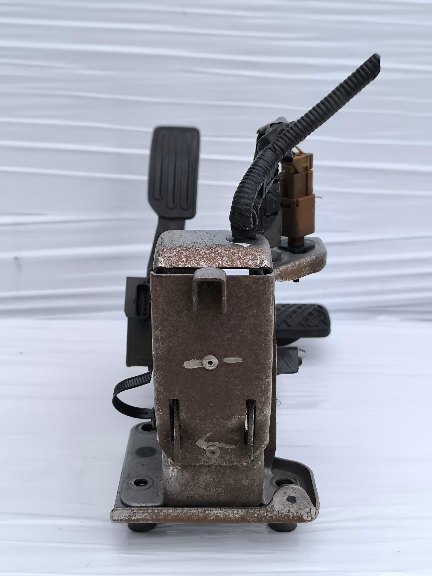 Pedaliera freno acceleratore Nissan Juke F15 1.5 DCI 2010-2014 cod: 180021km0b ecoAG8437
