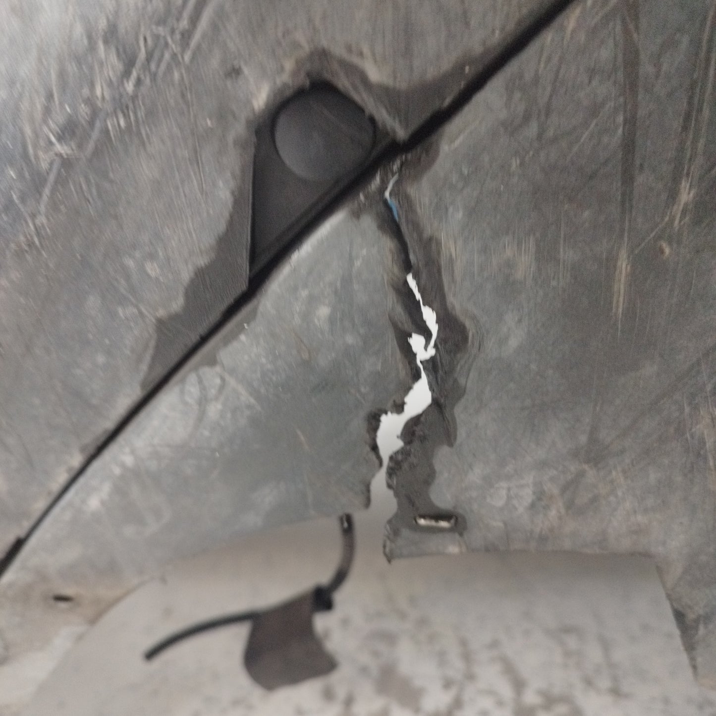 Paraurti anteriore grigio scuro Lancia Delta 2009 ecoAC10222