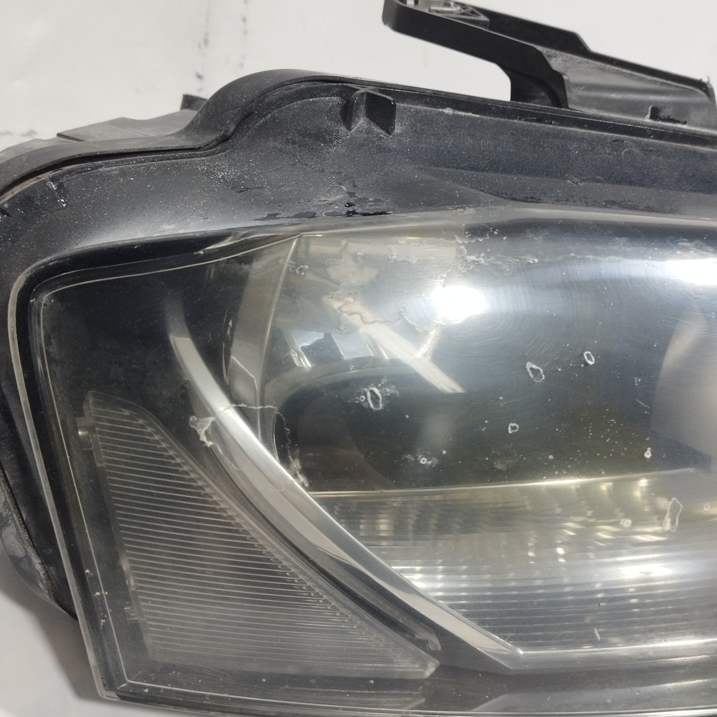 Fanale anteriore dx Audi A3 (8P1) 2008-2012 Restyling cod: 8P0941004 ecoAC15251