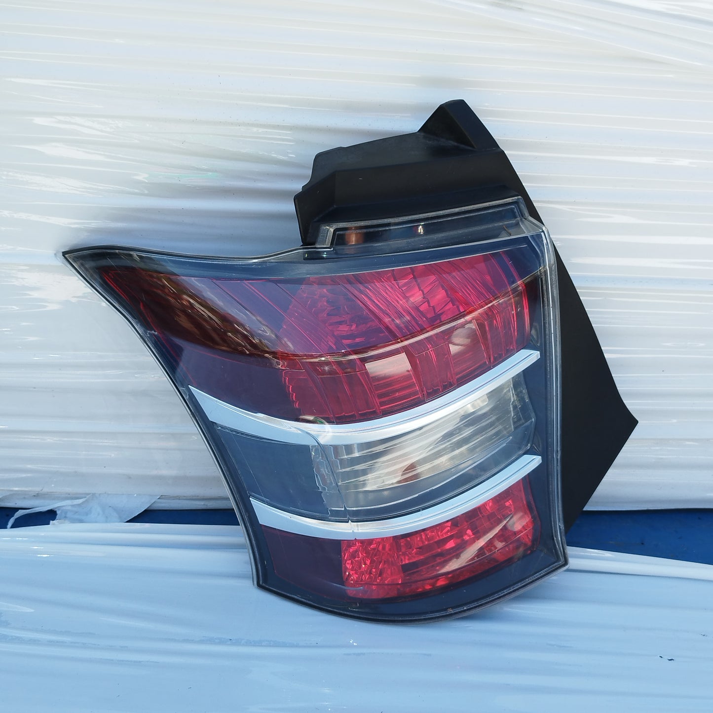 Fanale posteriore sx Toyota IQ 2009-2015 ecoDM183