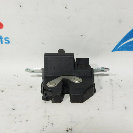 Serratura portellone Opel Meriva B 2012 cod: 13317445 ecoAC10383