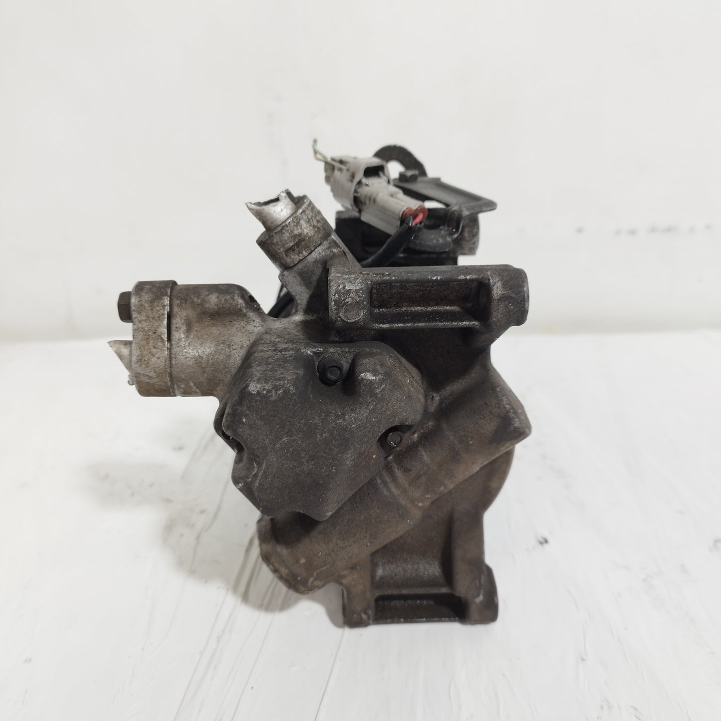 Compressore a / c Toyota Yaris / Auris 1.3 B 2002-2011 (2 pin) cod: 5ser09c ecoAC15541