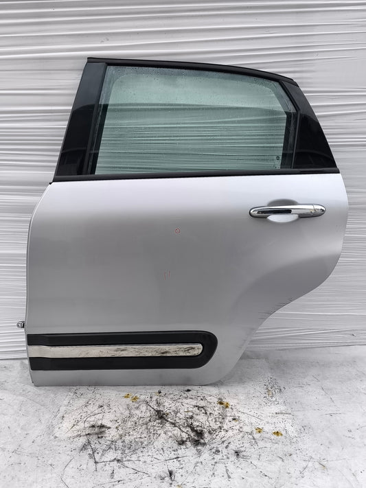 Sportello posteriore grigio argento sx Fiat 500L 2013-2022 ecoAG8441