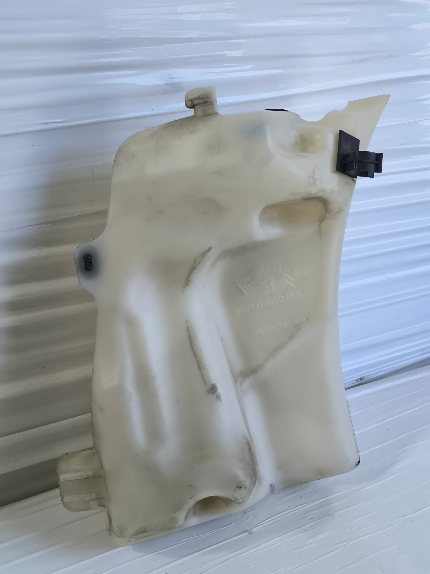 Vaschetta acqua tergicristalli Citroën C4 II (B7) anno 2010-2017 cod: 9671317080 ecoAG8512