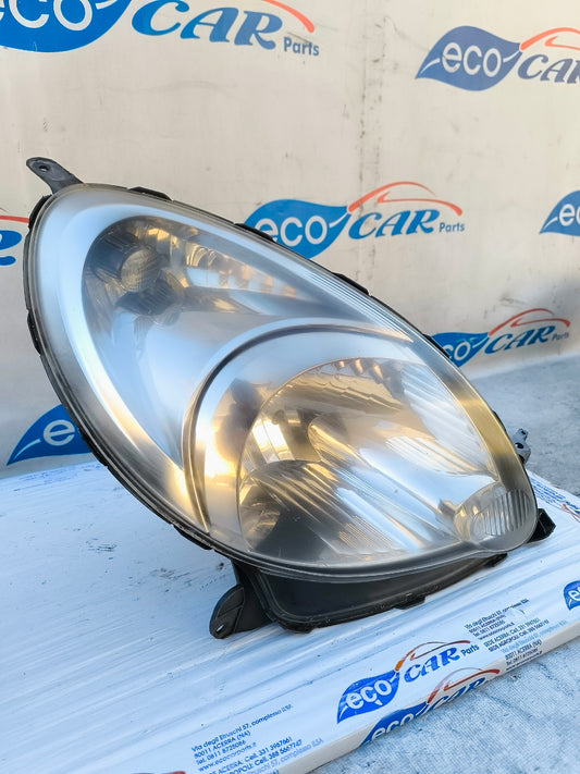 Fanale anteriore dx Toyota Yaris Verso 2005 ecoAG6118