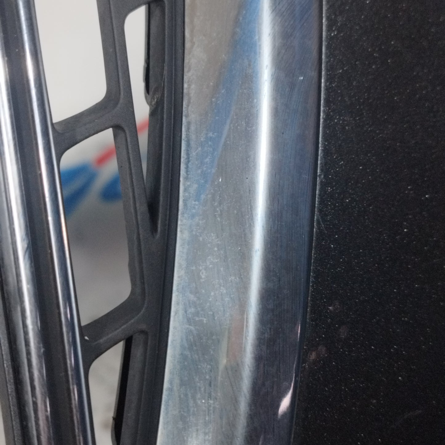 Paraurti anteriore grigio scuro Lancia Delta 2009 ecoAC10222