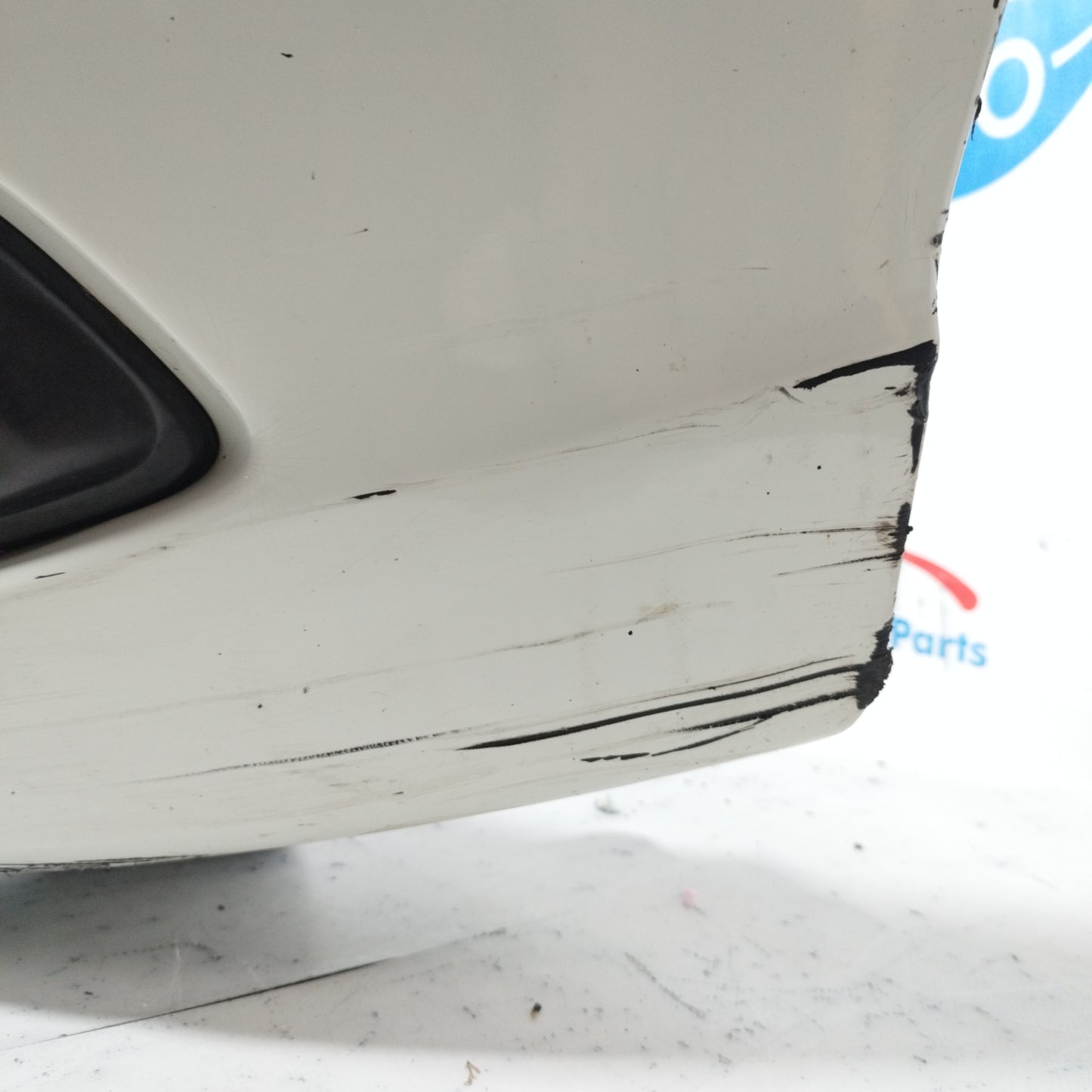 Paraurti anteriore bianco Lancia Ypsilon 2008 ecoAC9535