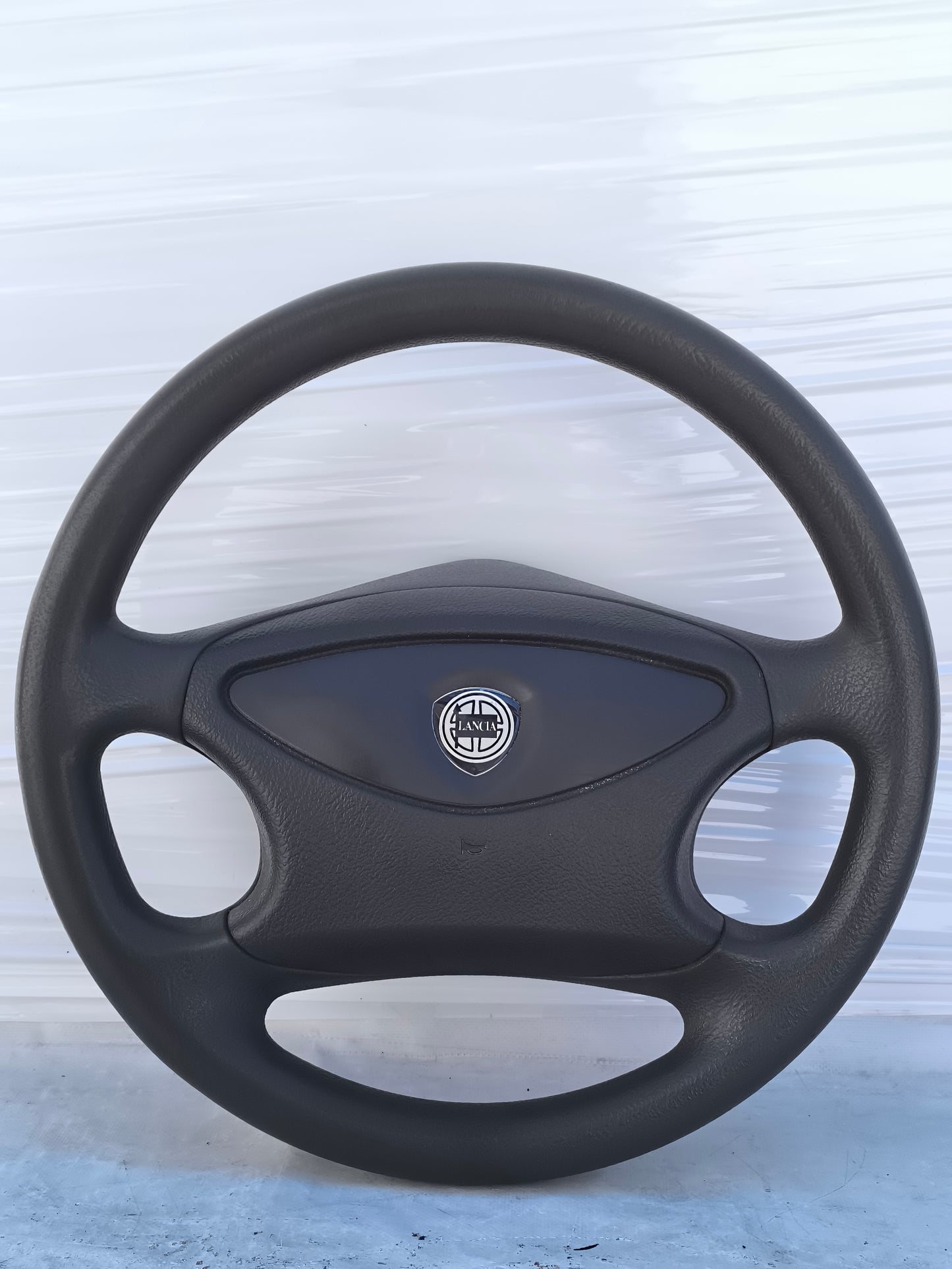 Volante Lancia Ypsilon elefantino anno 1999 ecoAG8270