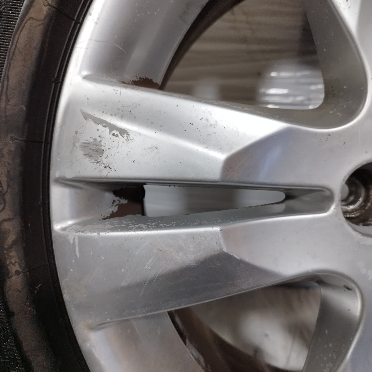 Cerchi in lega con gomme Peugeot 5008 I serie (T8) 2009-2016 ecoAC16910