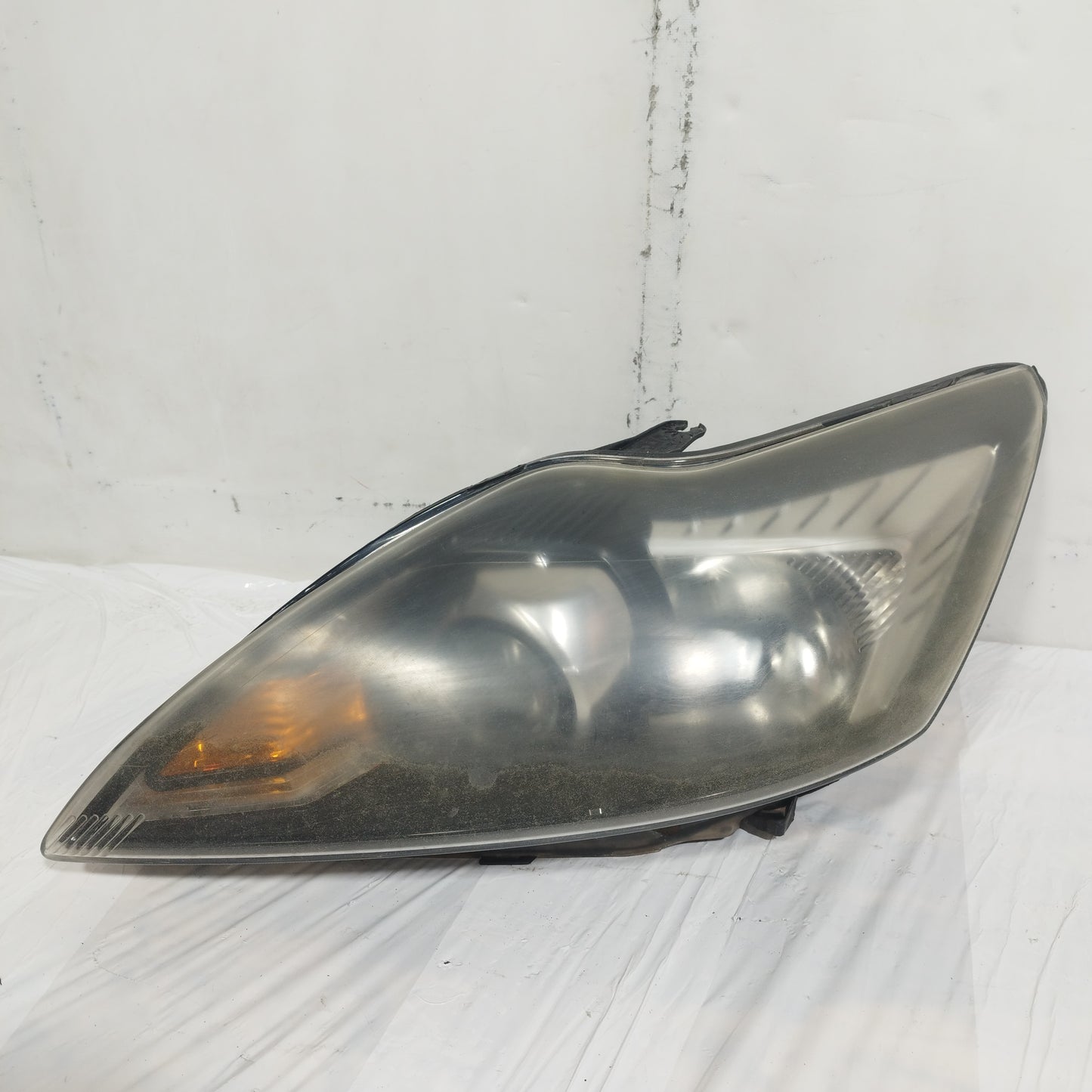 Fanale anteriore sx Ford Focus MK2 2008-2011 cod: 8m51-13D153-CD ecoAC15257