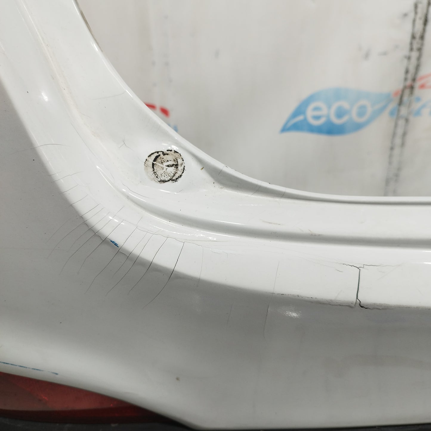 Weiße Heckstoßstange Hyundai IX35 2011 ecoAC9919