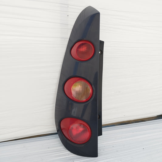 Fanale posteriore sx Smart ForFour 2005 cod: A4548200564 ecoDM064
