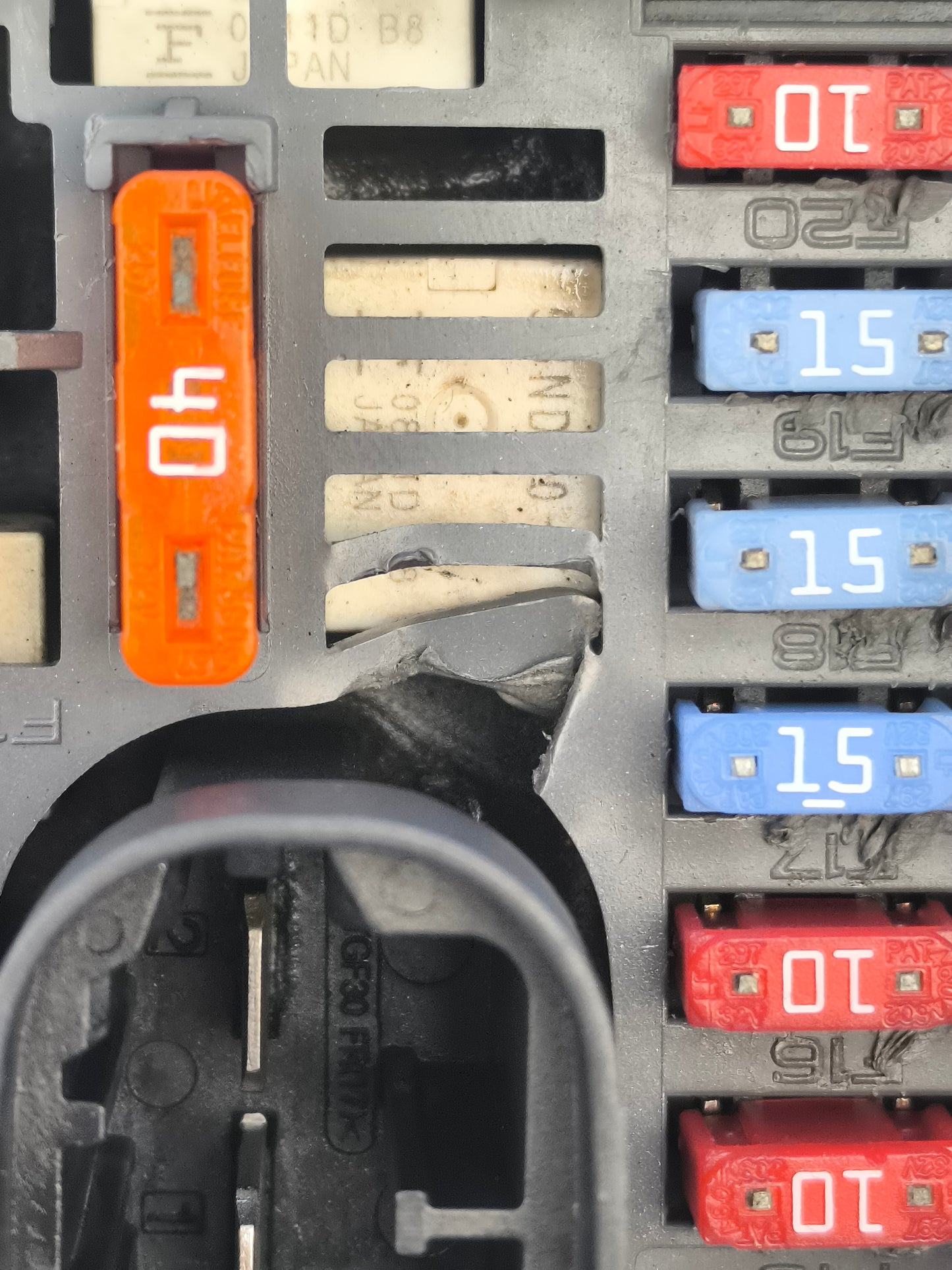 Centralina BSM Citroen Berlingo 2009 cod: 9664706280 R05 ecoAG7789