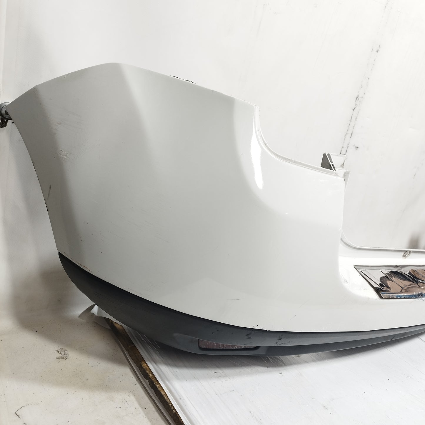 Paraurti posteriore bianco Dacia Duster I serie 2010-2013 ecoAC15350