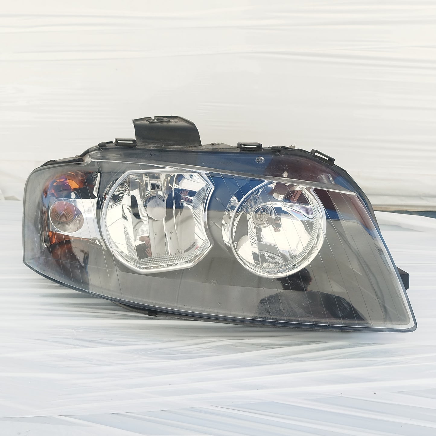 Fanale anteriore dx Audi A3 (8P1) 2003-2008 cod: 8P0941004K ecoDM276