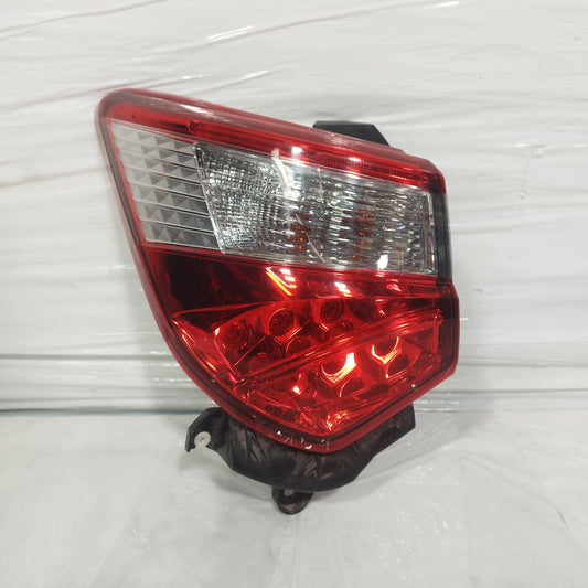 Fanale posteriore sx a led Toyota Yaris III (XP130) Restyling 2017-2020 ecoAC17241