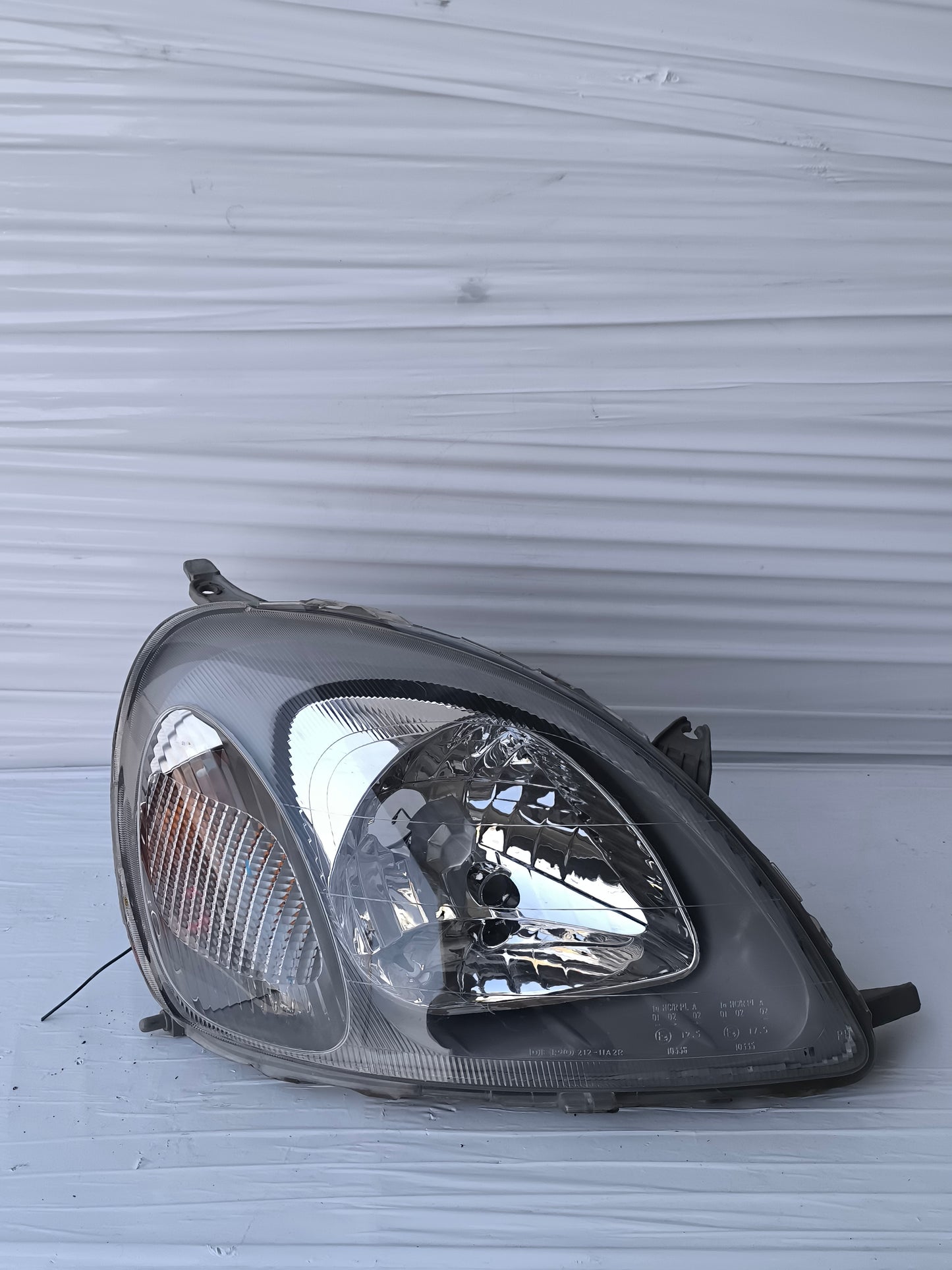 Fanale anteriore dx Toyota Yaris I (P1) anno 1999-2003 DEPO ecoAG8554