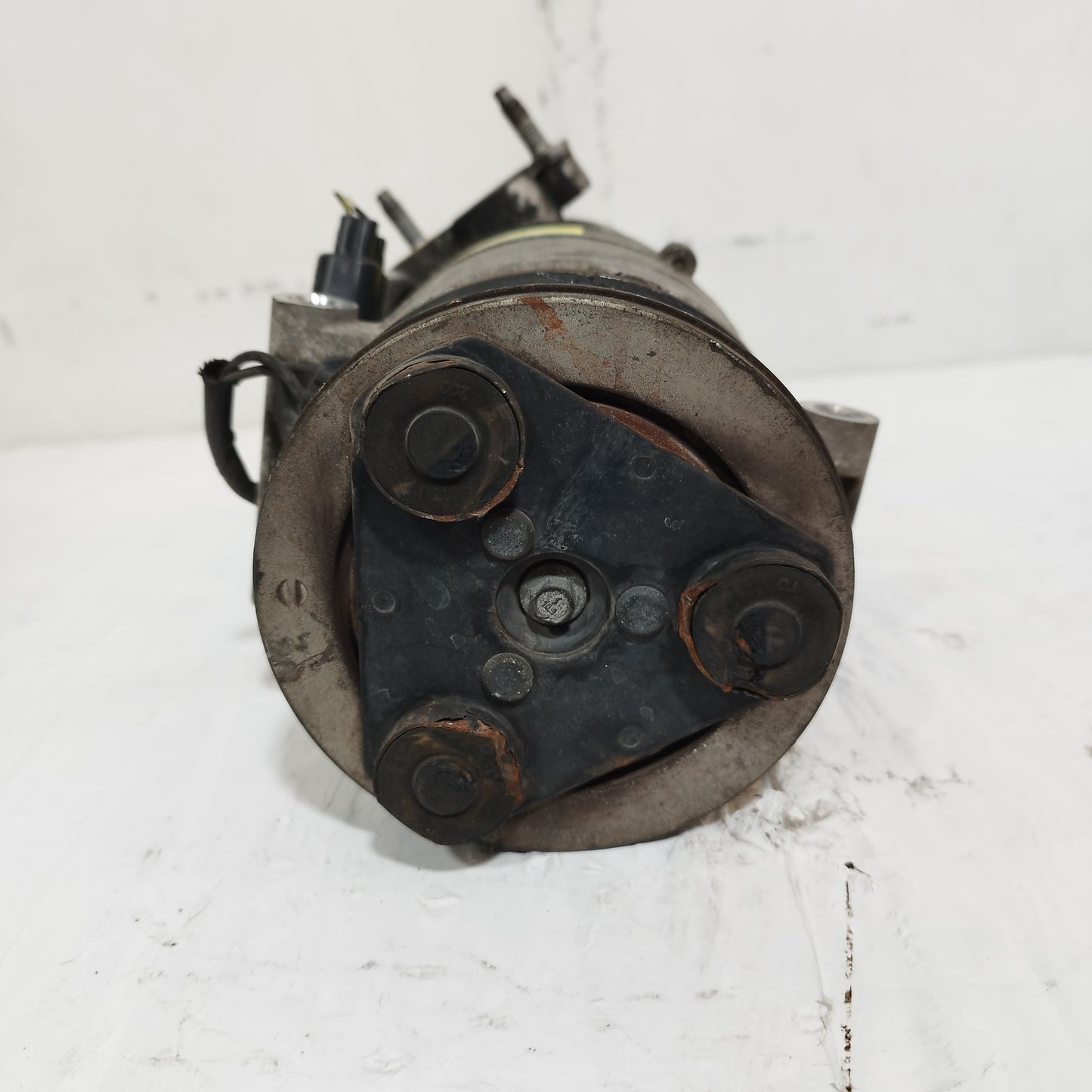 Compressore a / c Ford Kuga 2.0 TDCI 2008-2012 cod: AV41-19D629-AE ecoAC15520