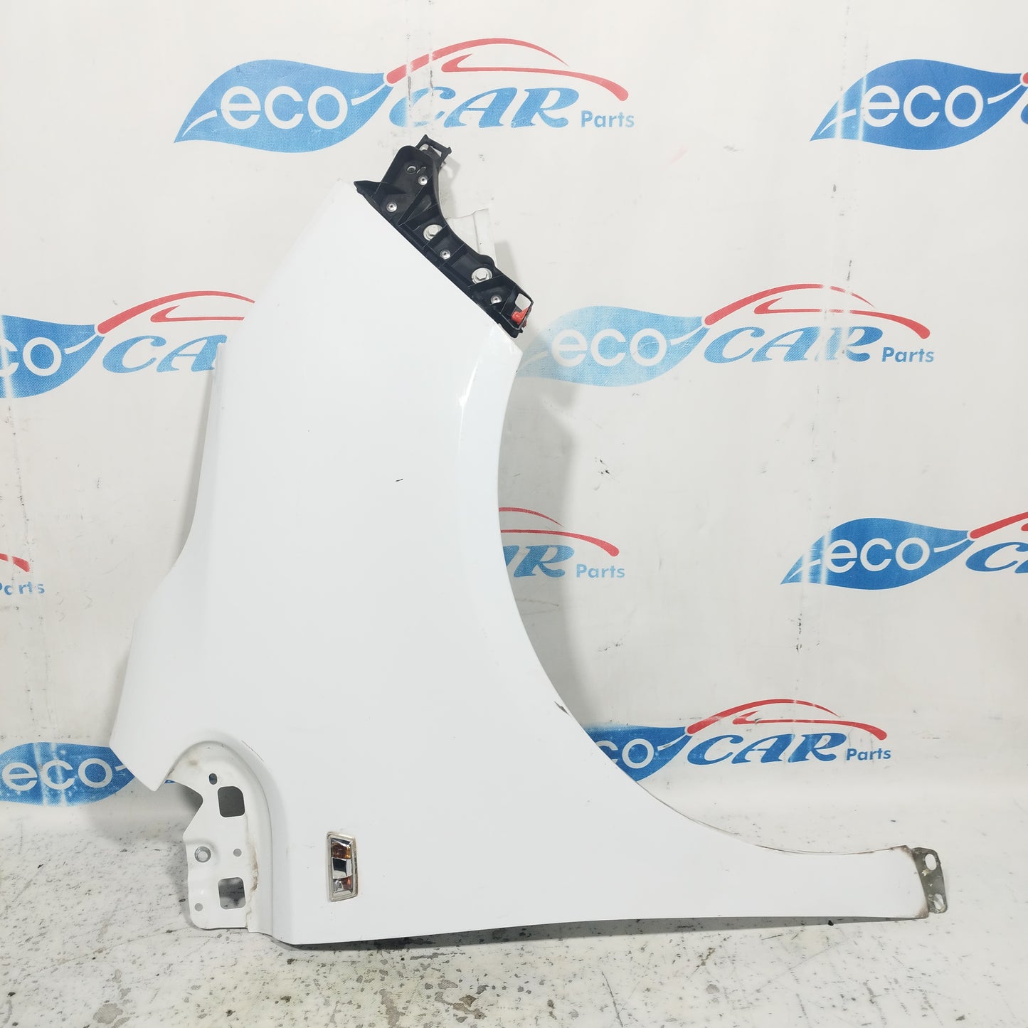 Parafango anteriore dx bianco Opel Meriva B 2012 ecoAC9028