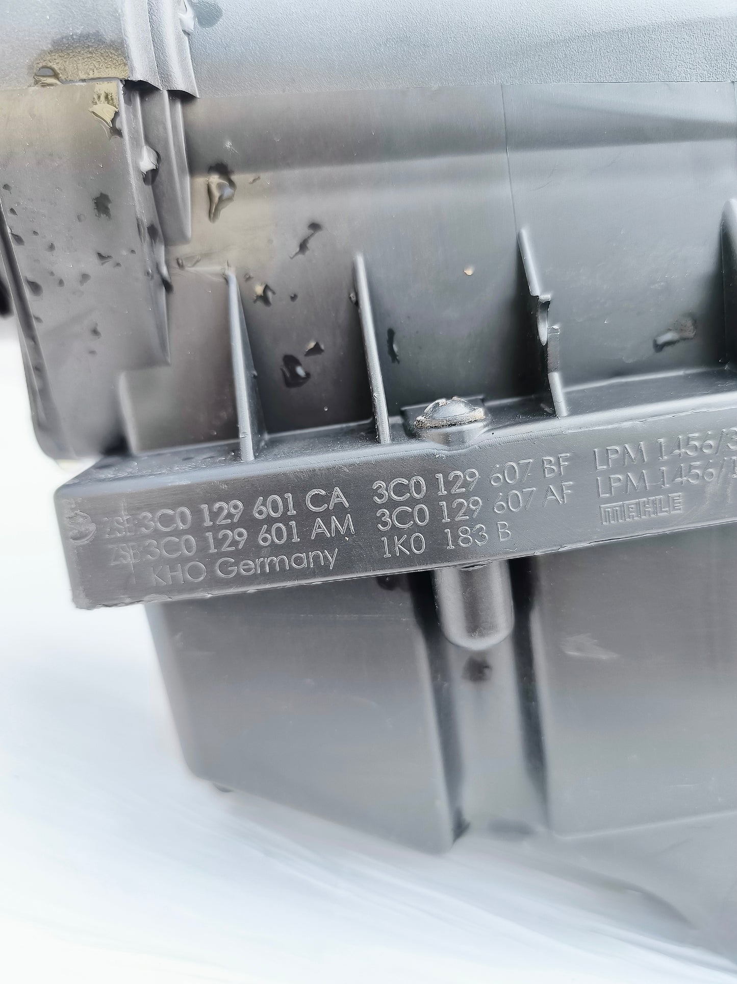 Luftfilterkasten Volkswagen Golf 6 / Passat B7 1.6 TDI Code: 3c0129607bf ecoAG7149