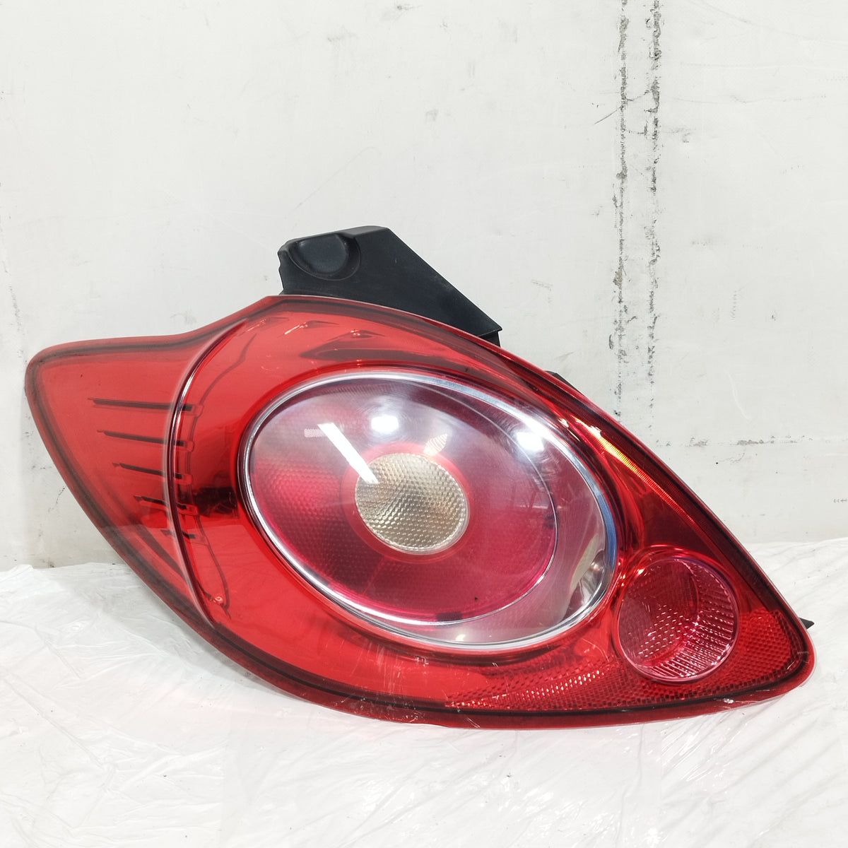 Fanale posteriore sx Ford Ka 2008-2016 ecoAC16842