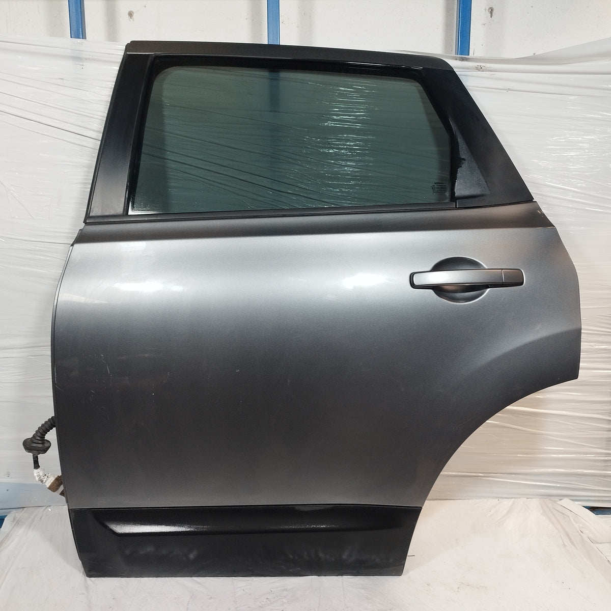 Sportello posteriore sx grigio scuro Nissan Qashqai+2 (J10) 2008-2013 ecoAC16930