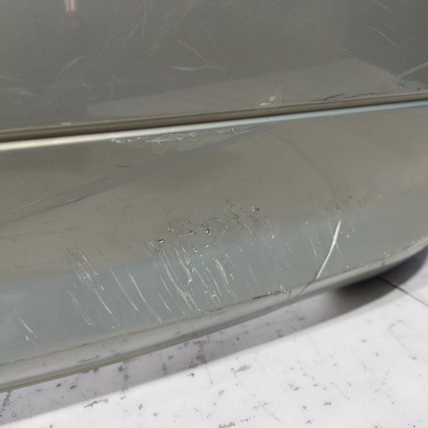 Grüne Heckstoßstange Renault Clio 2002 ecoAC9697