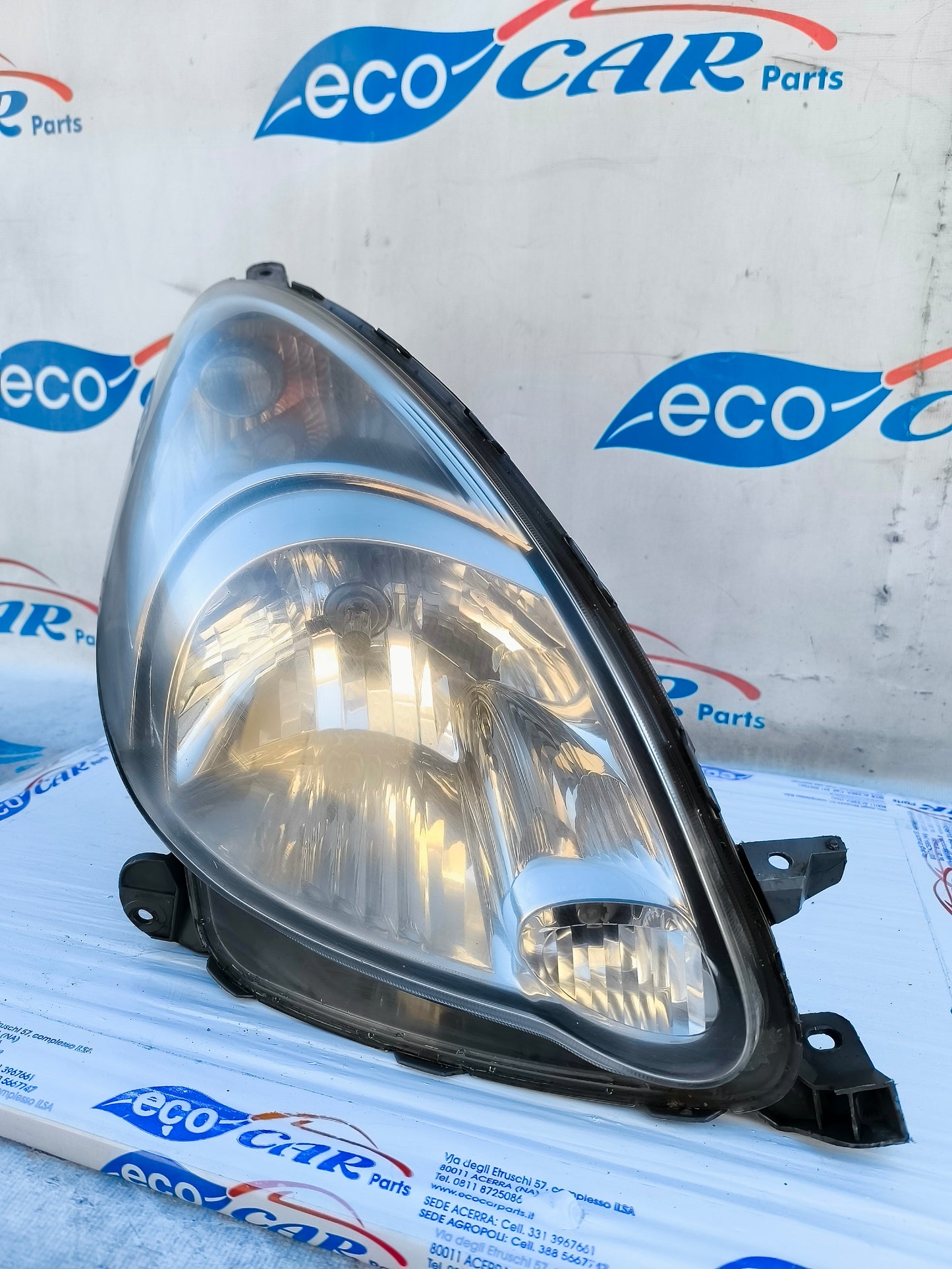 Fanale anteriore dx Toyota Yaris Verso 2005 ecoAG6118