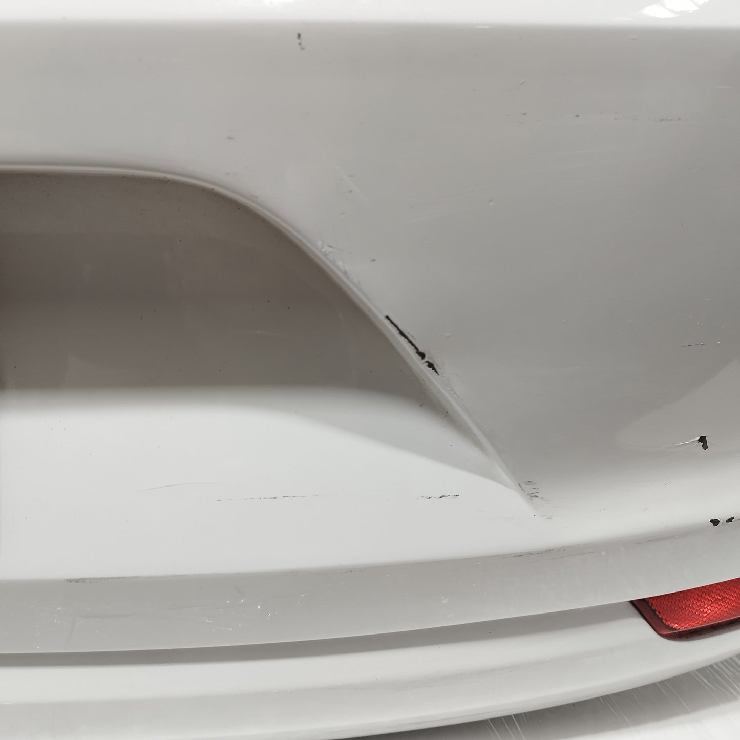 Rear Bumper White Volkswagen Polo 2016 ecoAC12243