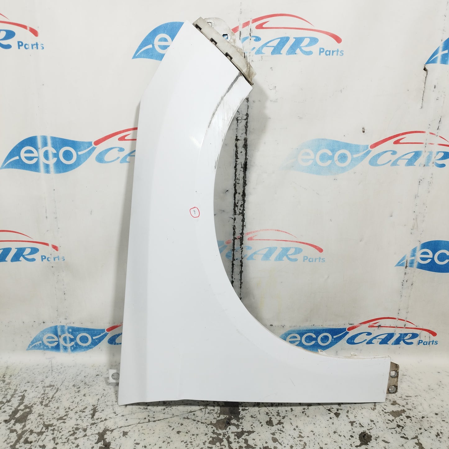Parafango anteriore dx bianco Ford Focus 2011 ecoAC10984
