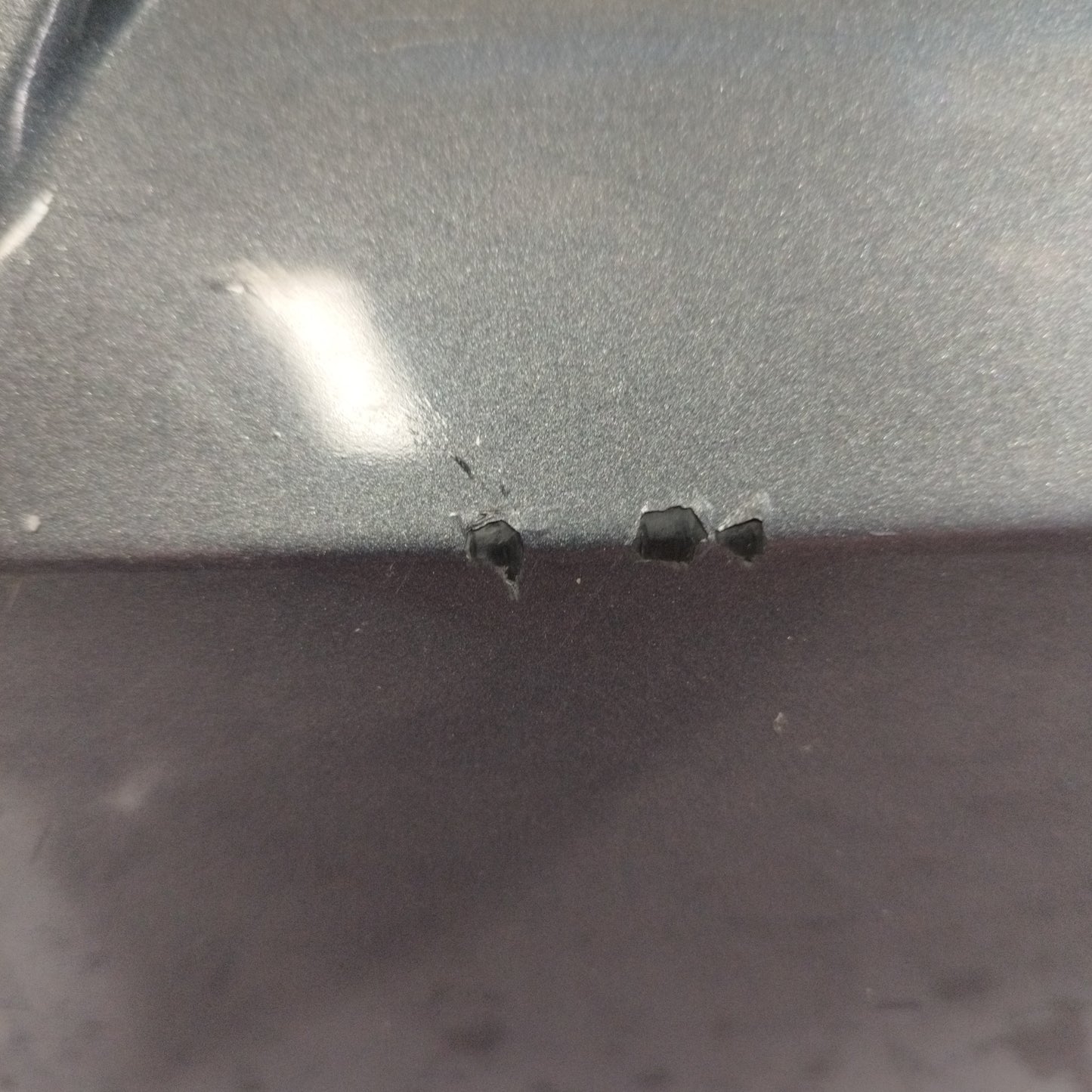 Dunkelgraue Heckstoßstange Renault Clio 2010 ecoAC10356