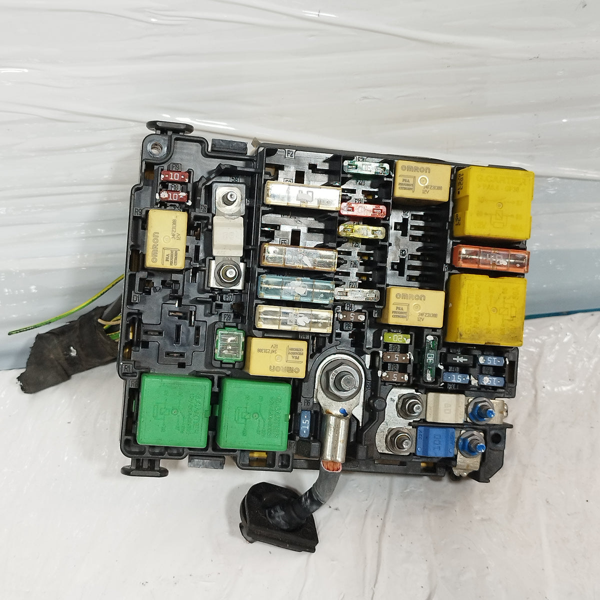 Centralina porta fusibili L2 Peugeot 208 2012-2019 cod: 9804848580 ecoAC16879