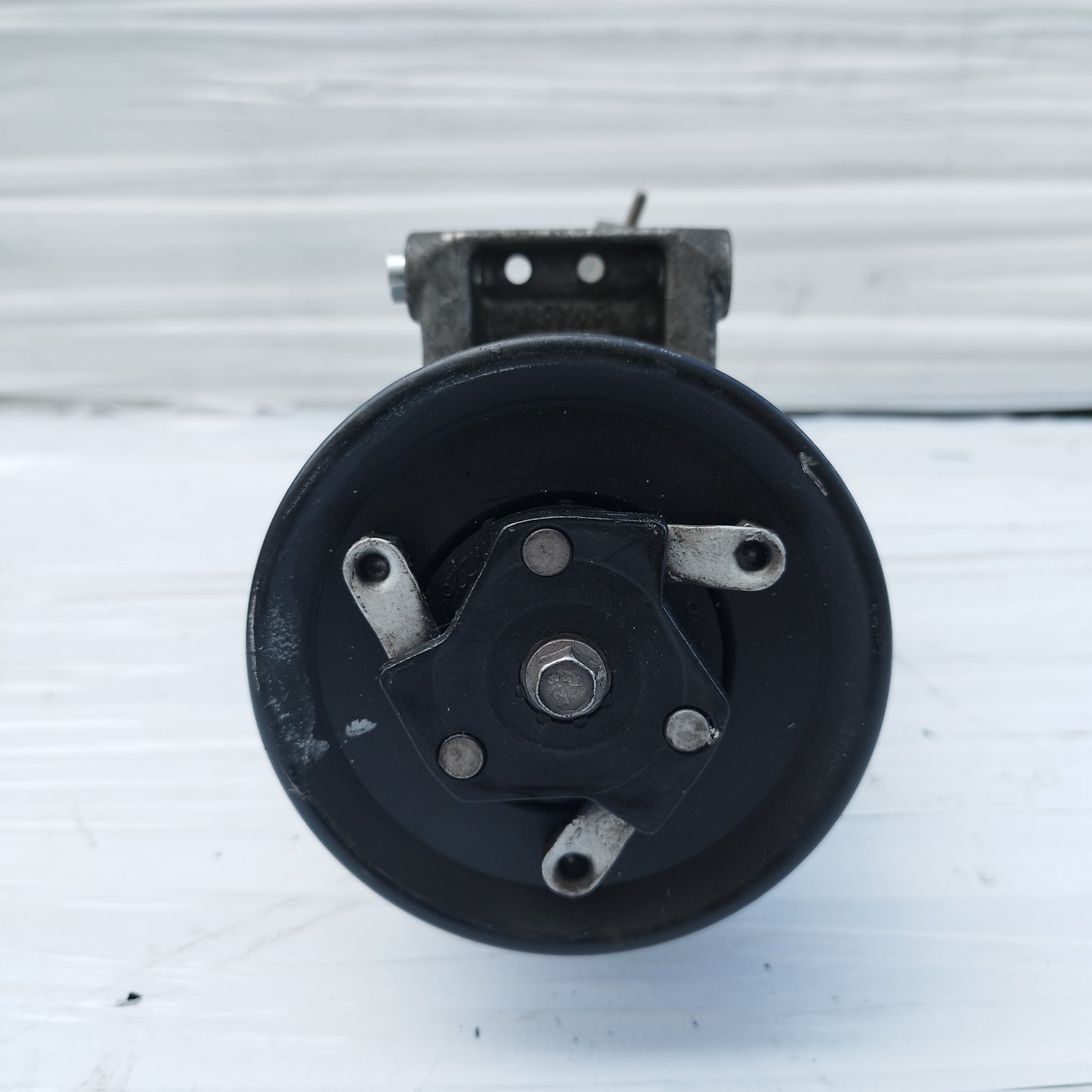 Compressore a / c Skoda Octavia 1.6 D 2020 cod: 5Q0816803B ecoAC15946