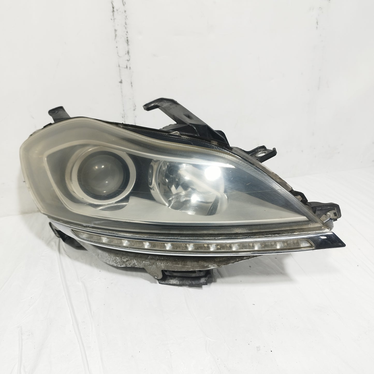 Fanale anteriore dx Lancia Delta III serie (844) 2008-2014 cod: 51824828 ecoAC15010