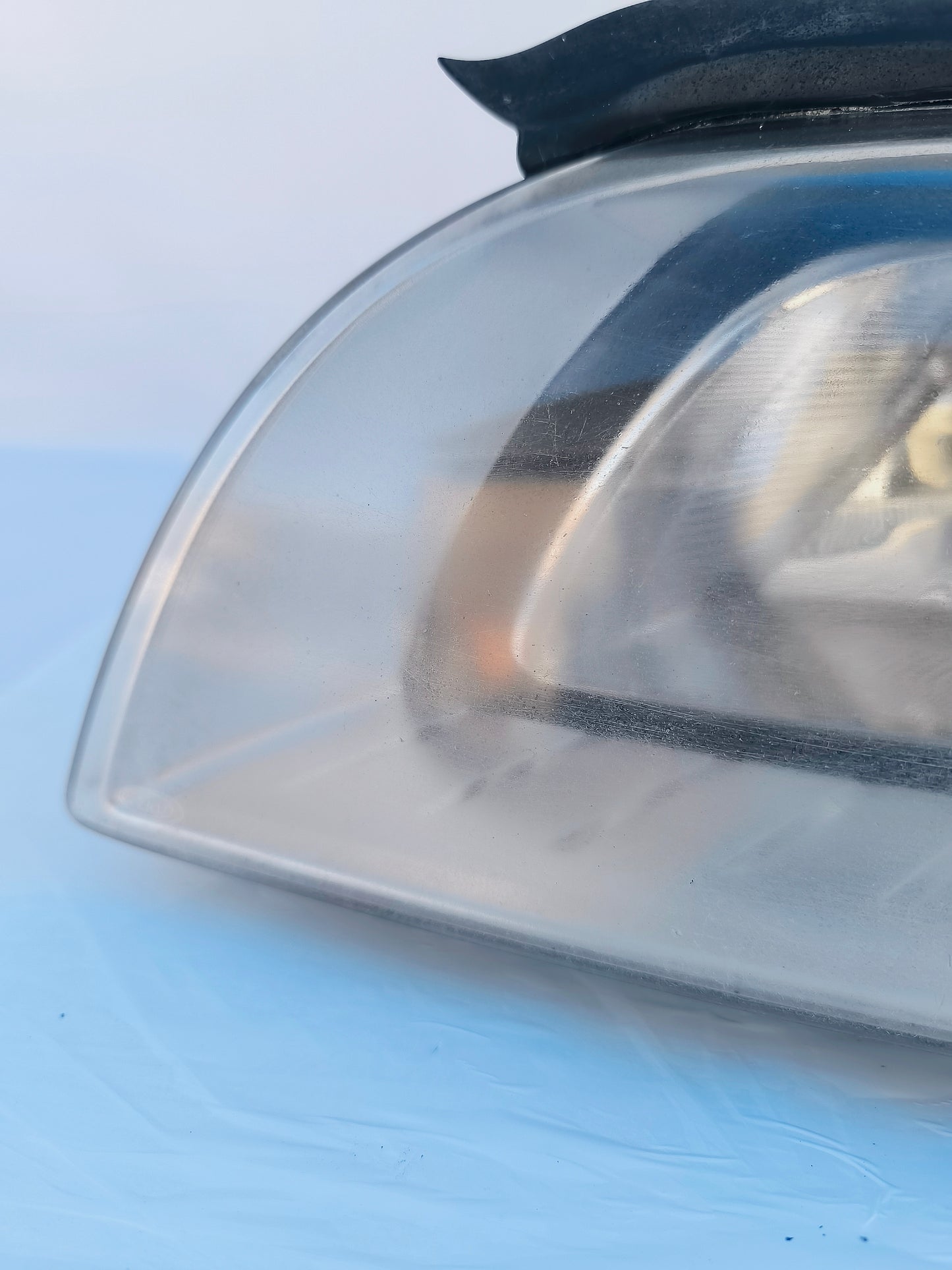 Front left Xenon headlight Volvo XC70 year 2008 ecoAG6437
