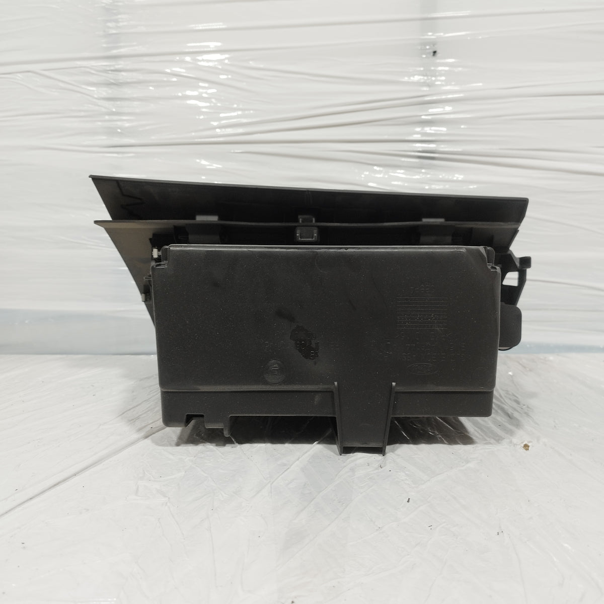 Cassetto porta oggetti Ford Focus III 2011-2014 cod: BM51A06044ALW ecoAC16862