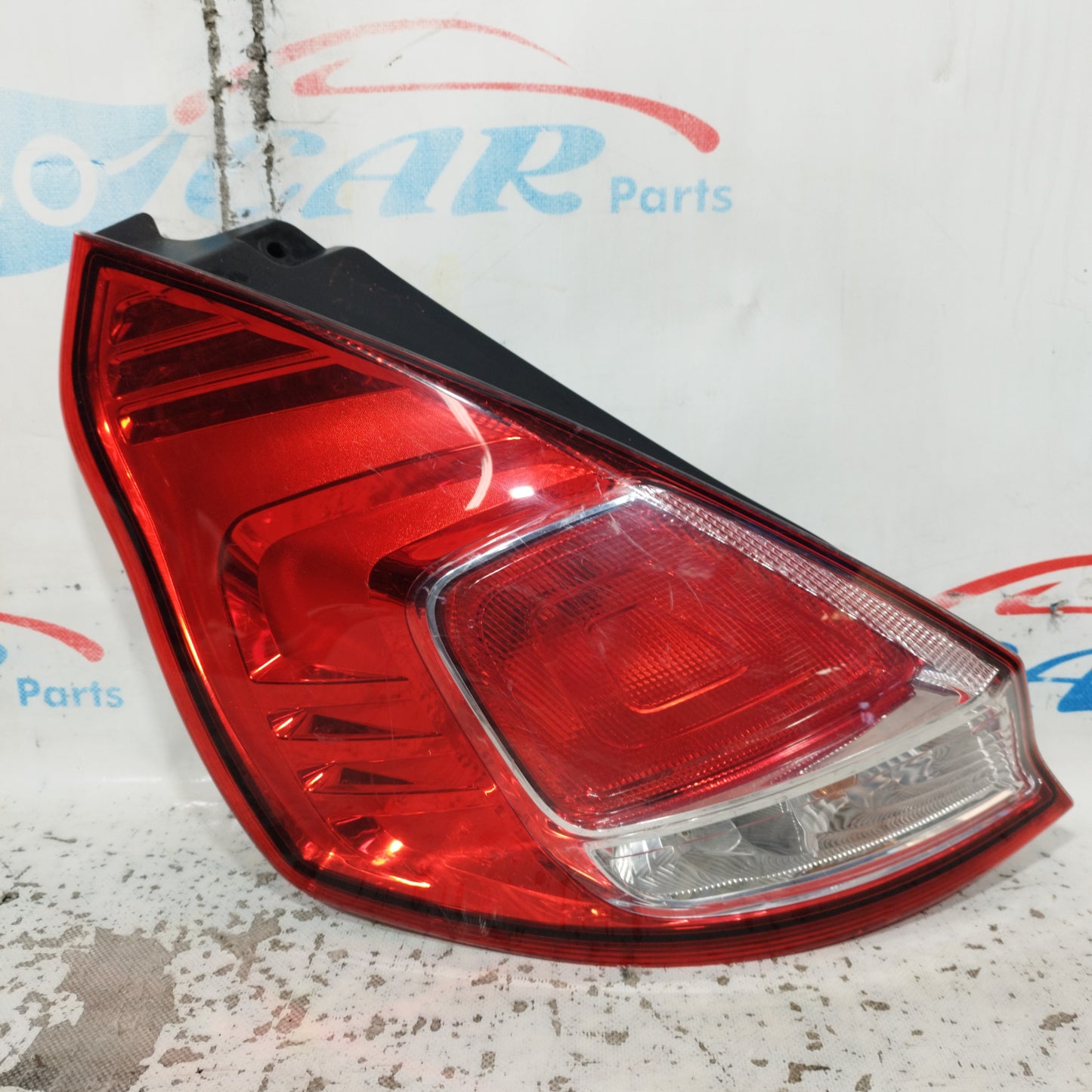 Fanale posteriore sx Ford Fiesta 2013 ecoAC10256