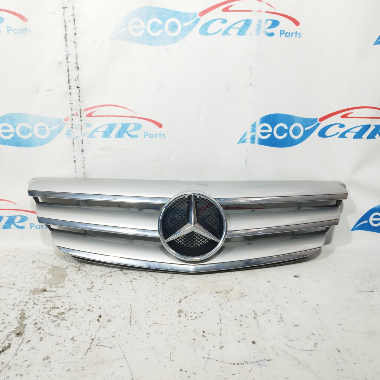 Mascherina centrale anteriore Mercedes Classe B W245 2007 ecoAC8925