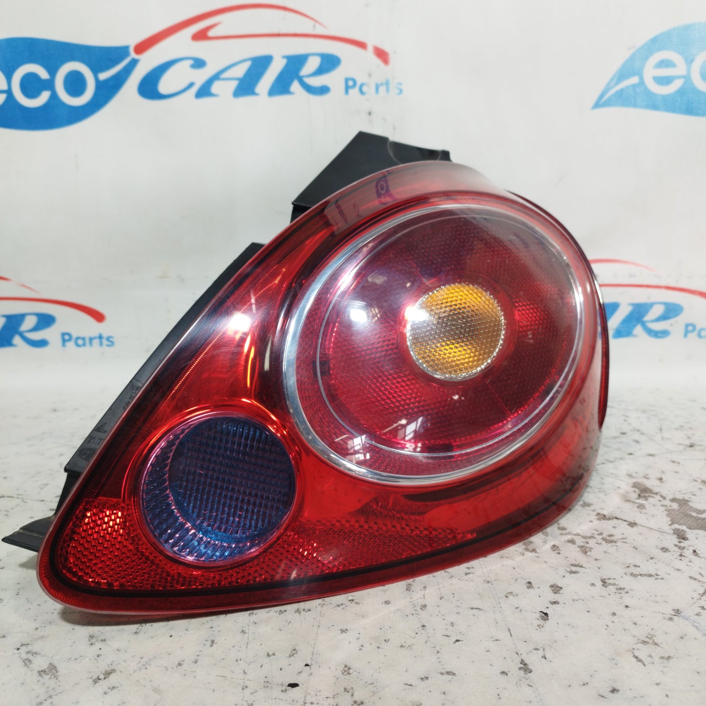 Ford KA 2014 ecoAC9424 right rear light