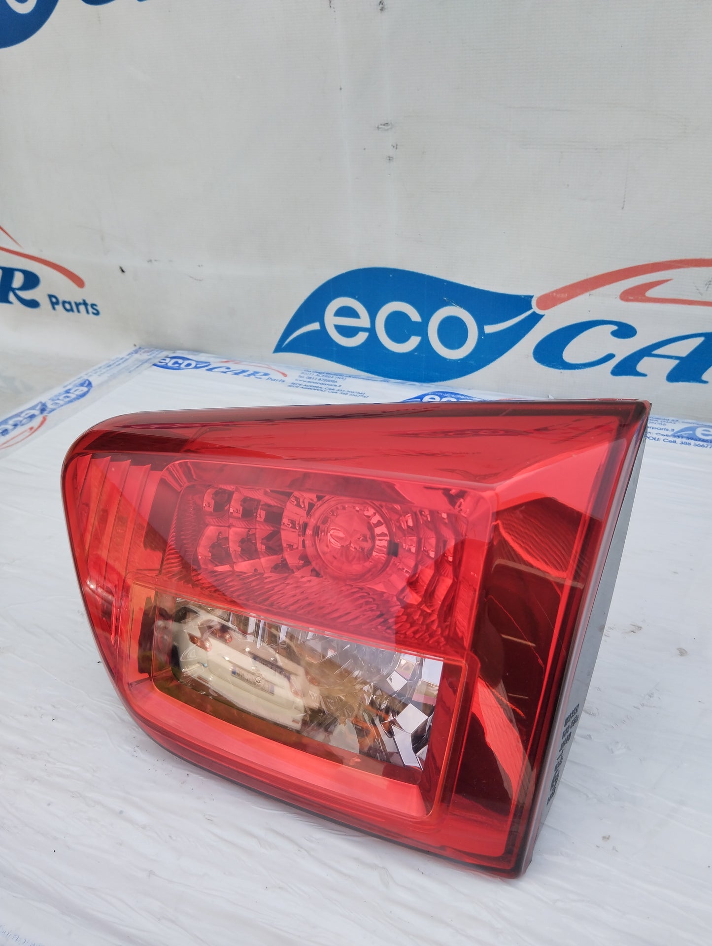 Peugeot 4007 ecoAG5578 internal rear light right