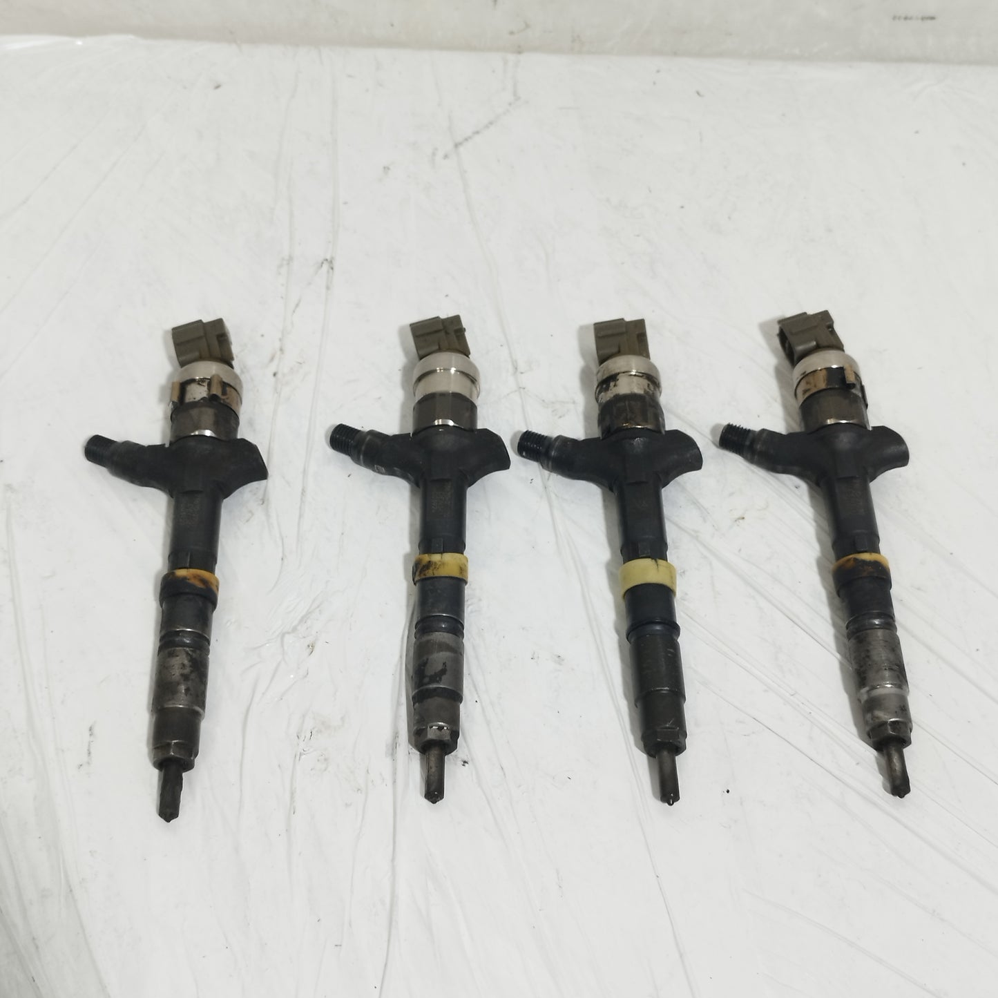 Iniettori DENSO Toyota Rav 4 2005 2.0 D cod: 23670-27030 ecoAC15914