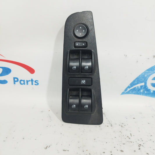 Pulsantiera anteriore sx 4 tasti Lancia delta 2010 12 PIN codice: 73541369 ecoAC8608